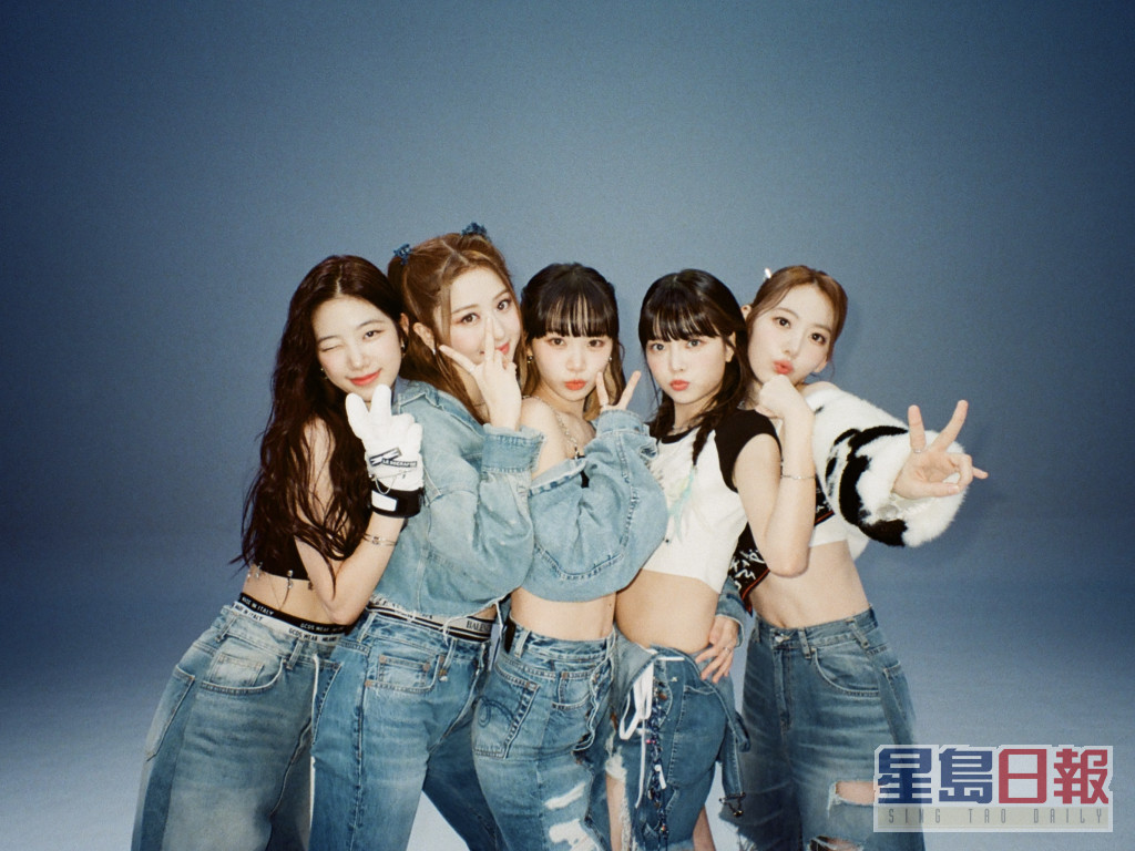 韩国新女团LESSERAFIM刚推出迷你专辑《ANTIFRAGILE》。