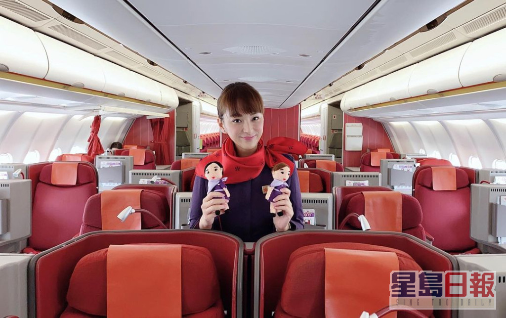 劉詠詩曾經做過空姐。