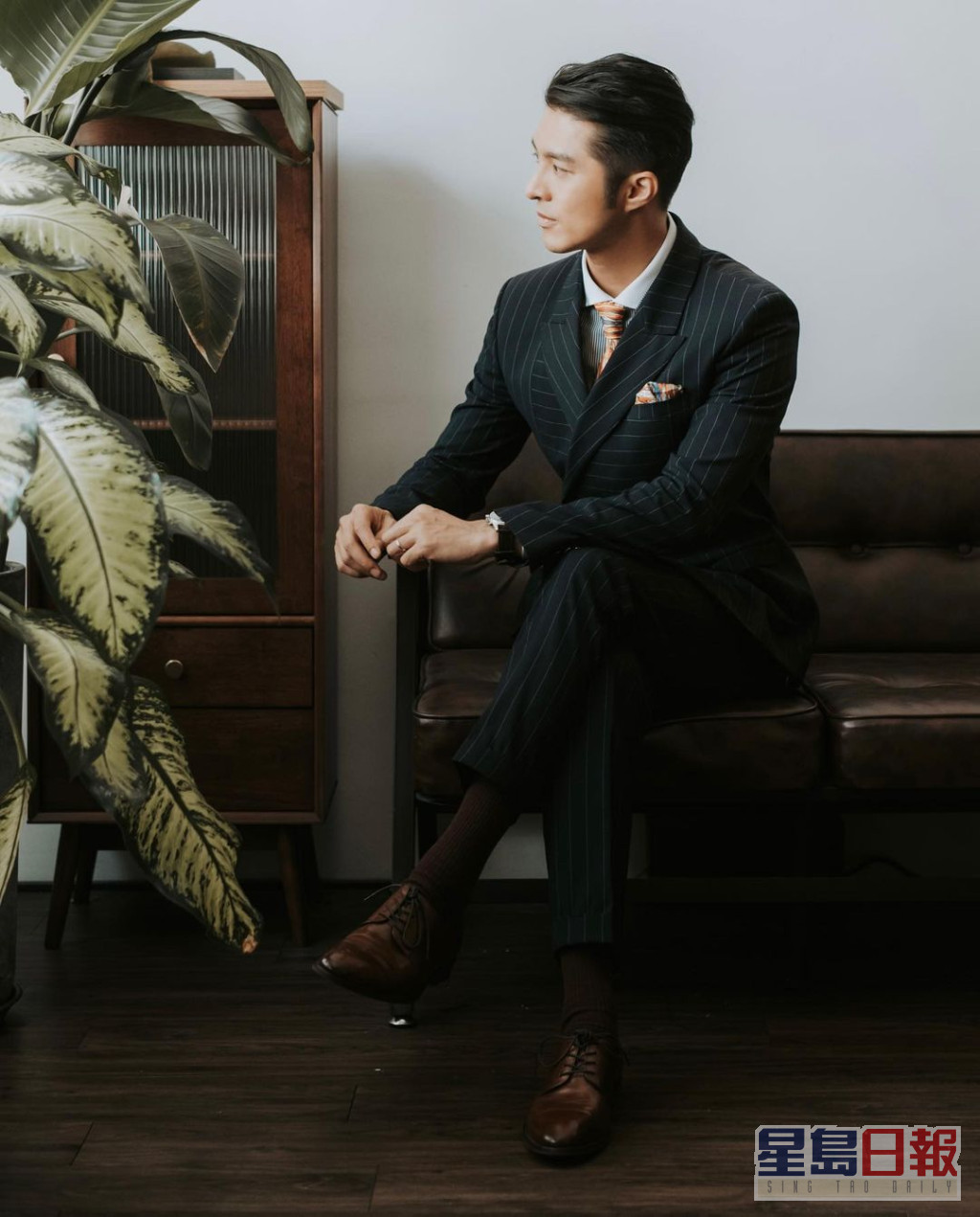 黄嘉乐今年有份参演的待播剧集《法言人》，是他首次上位担正做男主角。