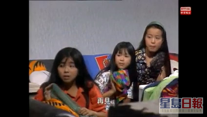 （後左起）何靈靈、唐寧和李佩蕙在《CYC家族》中飾演三姊妹。