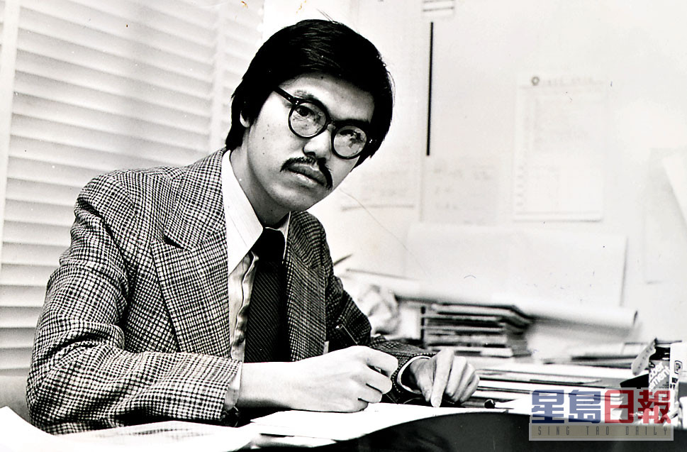1969年，刘天赐经周梁淑怡介绍给许冠文，为TVB任职编剧至1981年。