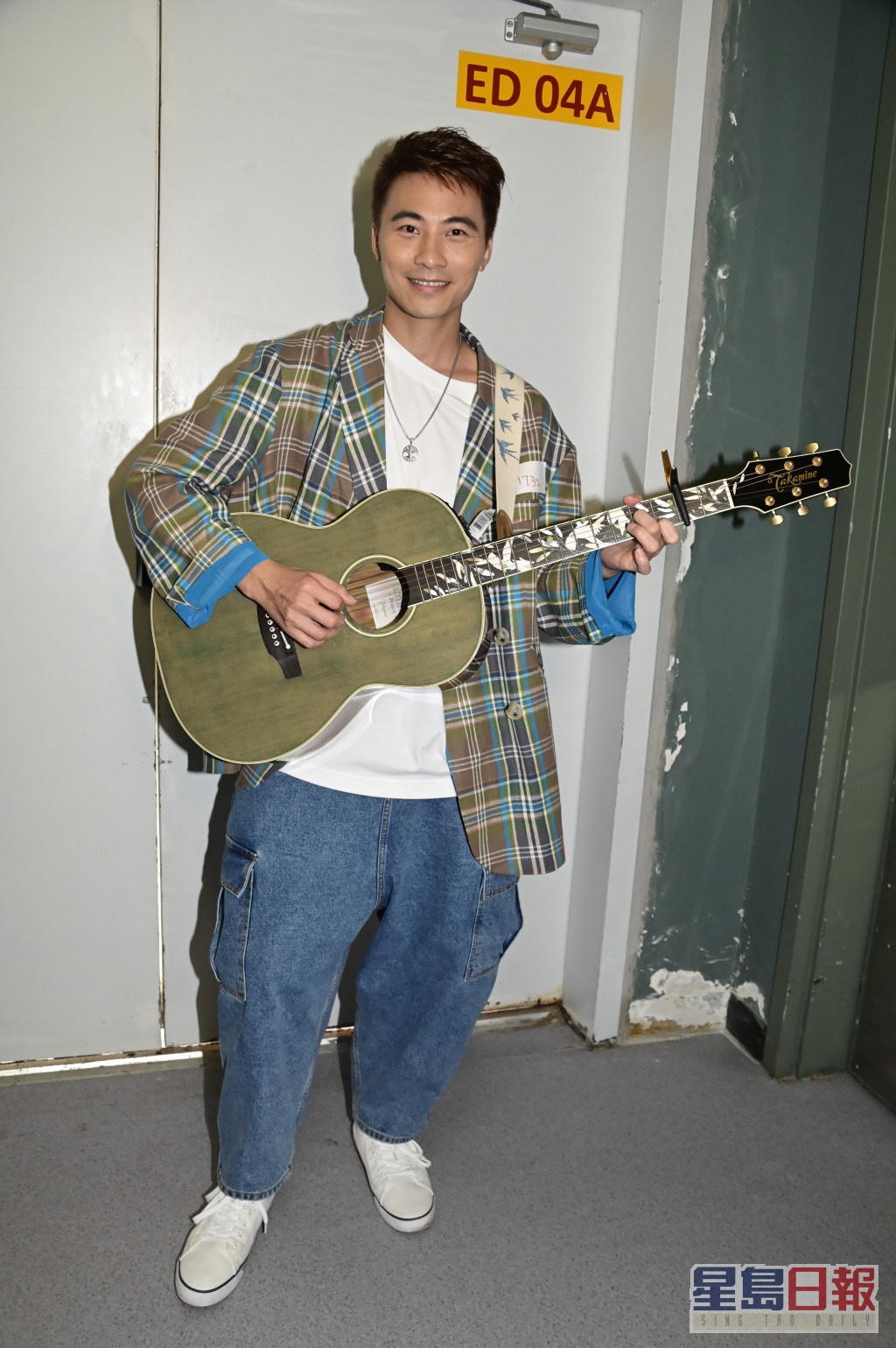 出道多年的黄剑文亦有参加《中年好声音II》海选，他面试时自弹自唱《新不了情》。