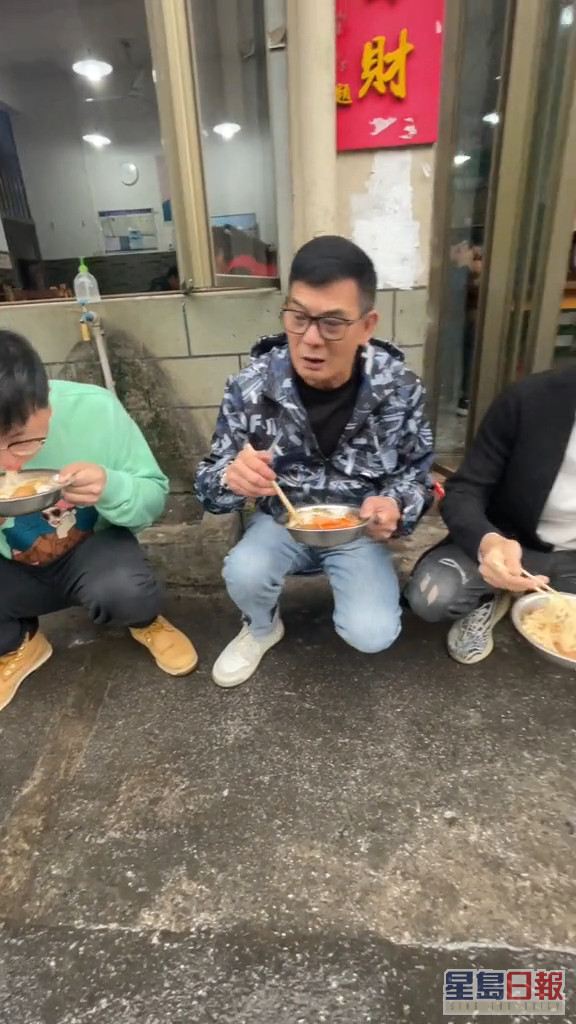 又试过在桂林凸腩踎街食米粉。