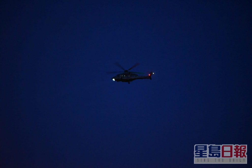 政府飞行服务队直升机协助搜救。