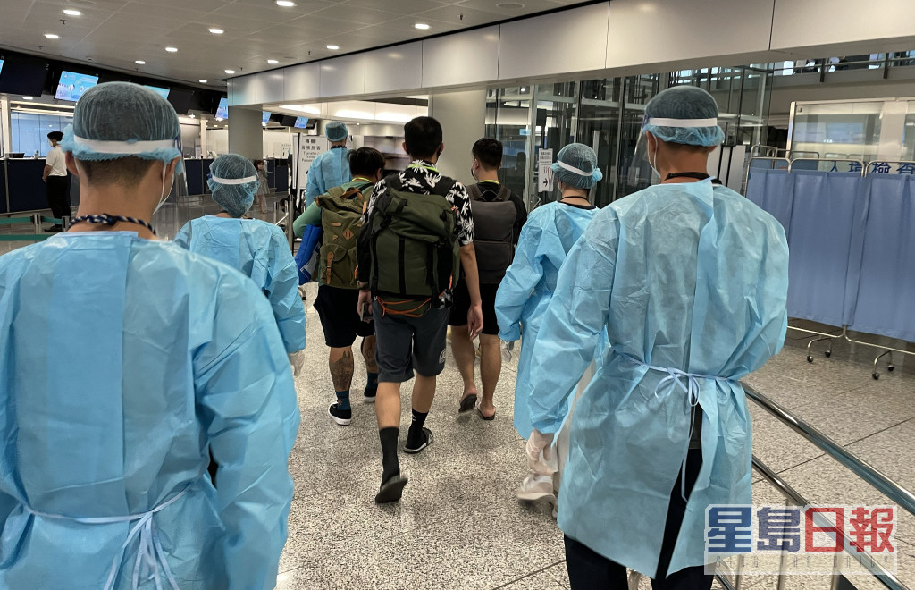 求助港人安全抵达香港国际机场。资料图片