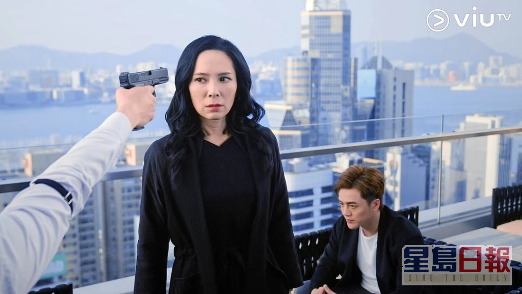 離開香港電視圈多年的她，今年在ViuTV有新劇《冥冥之中》播出，與蘇志威及潘燦良等合作。