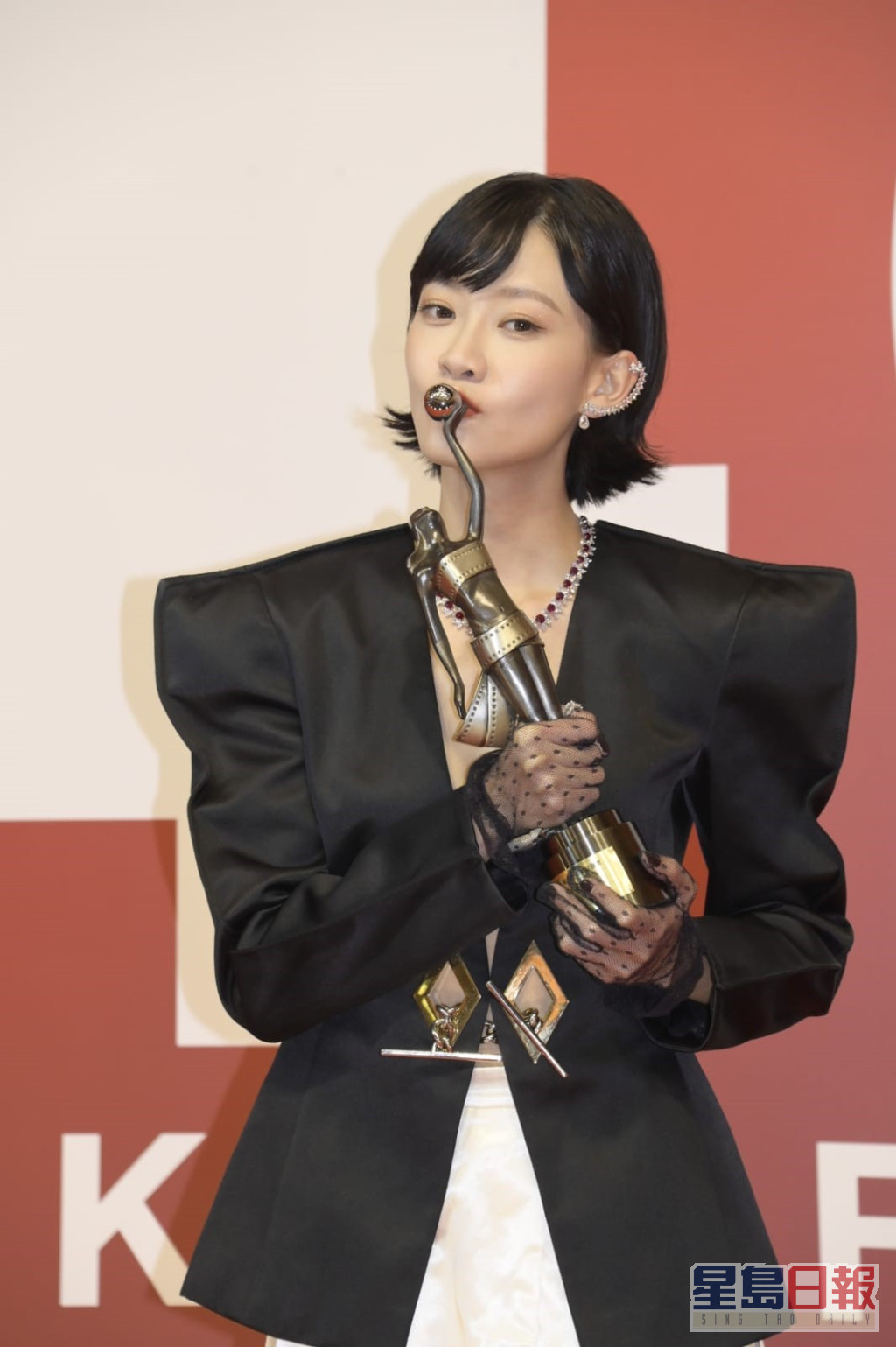 电影版「山本未来」一角由金像奖女配角廖子妤演出。