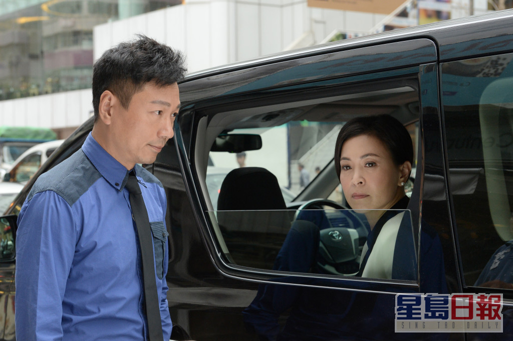 苏玉华与黎耀祥曾合拍TVB剧《载得有情人》。