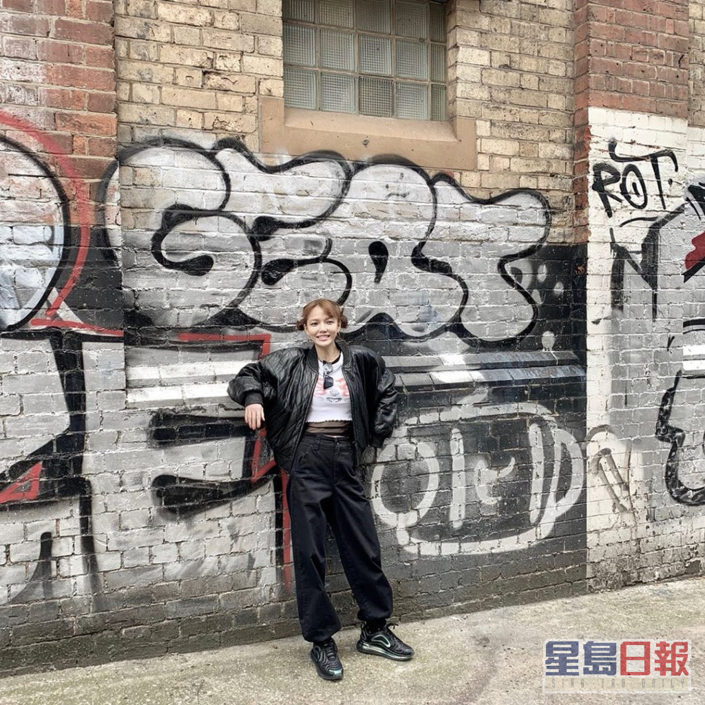2019年智珉曾到倫敦旅遊。