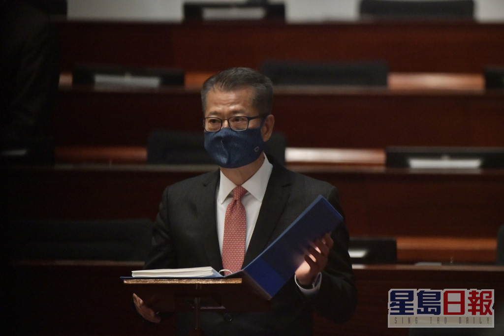 財政司司長陳茂波發表預算案。陳極彰攝