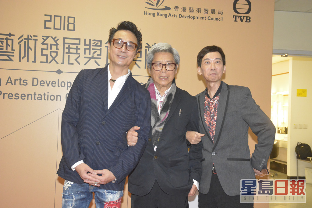 劉兆銘在「香港藝術發展獎2018」獲得傑出藝術貢獻獎。