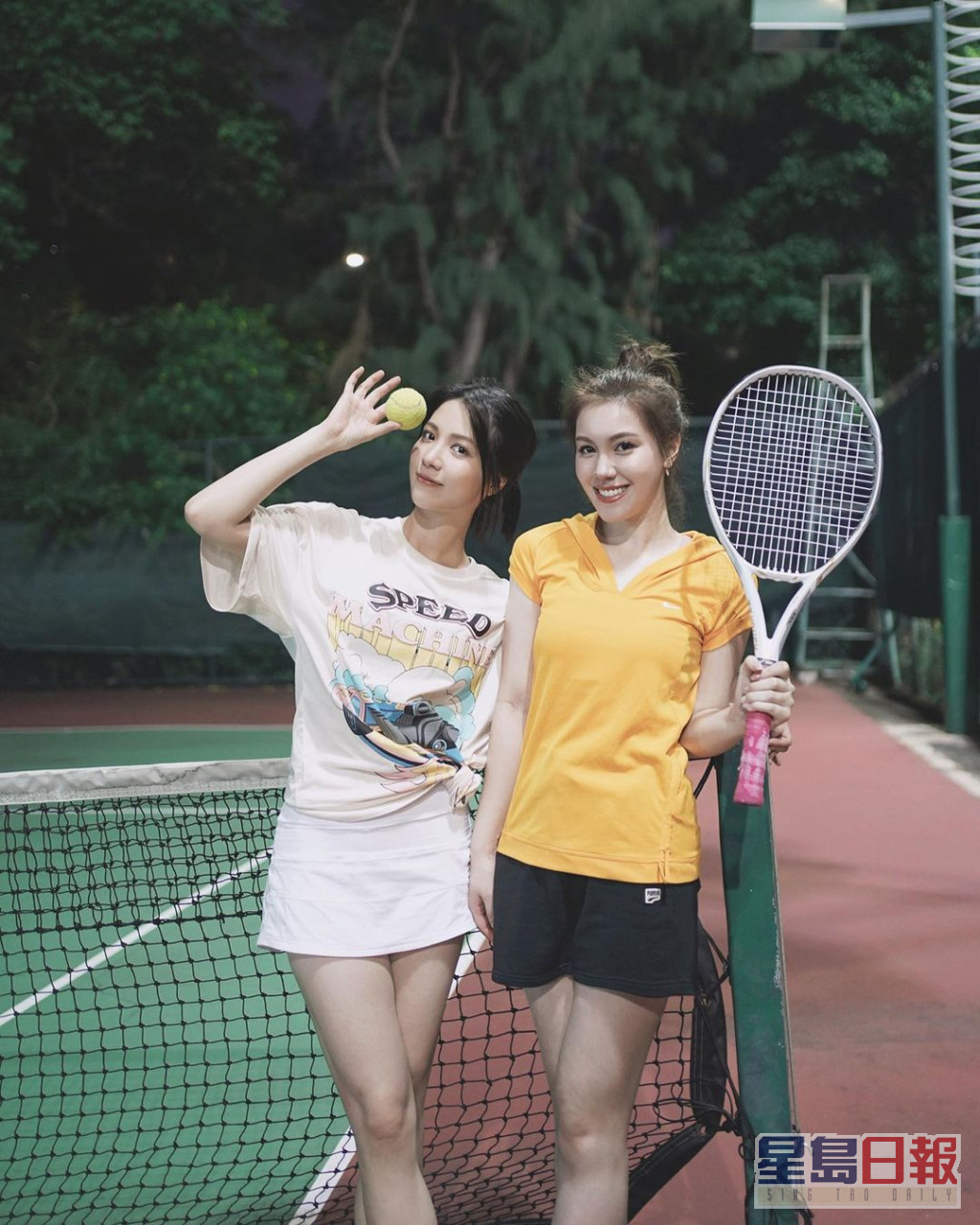 又再與師姐陳曉華相約打網球。