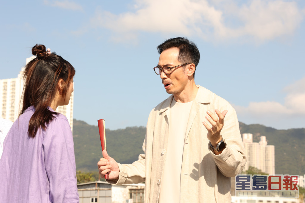 龔嘉欣與陳豪主演的《新四十二章》本來是台慶劇，原定於11月中播出。