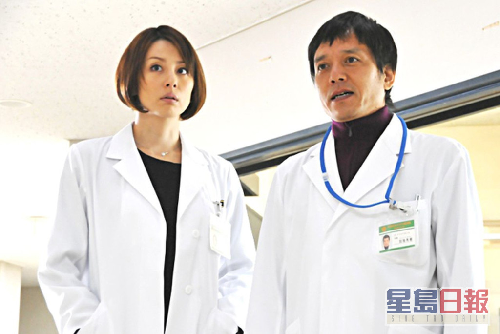 米倉涼子今次唔係演醫生嘞，而係演新聞記者。