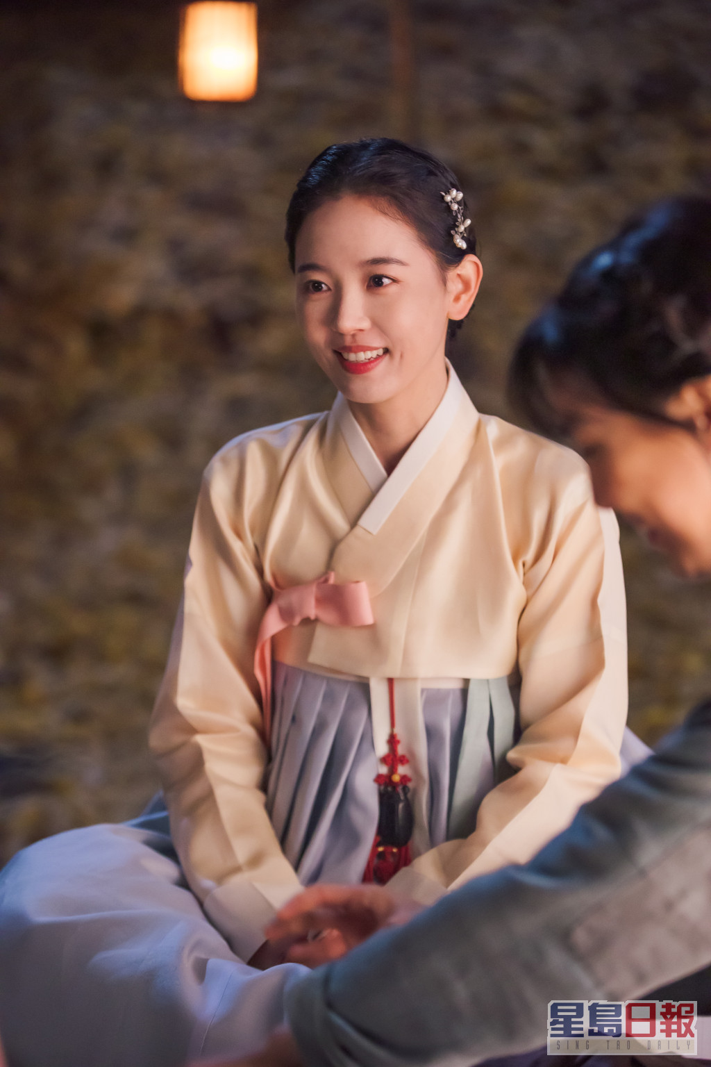 姜汉娜饰演李泰的乱世虐恋对象刘贞。  ​