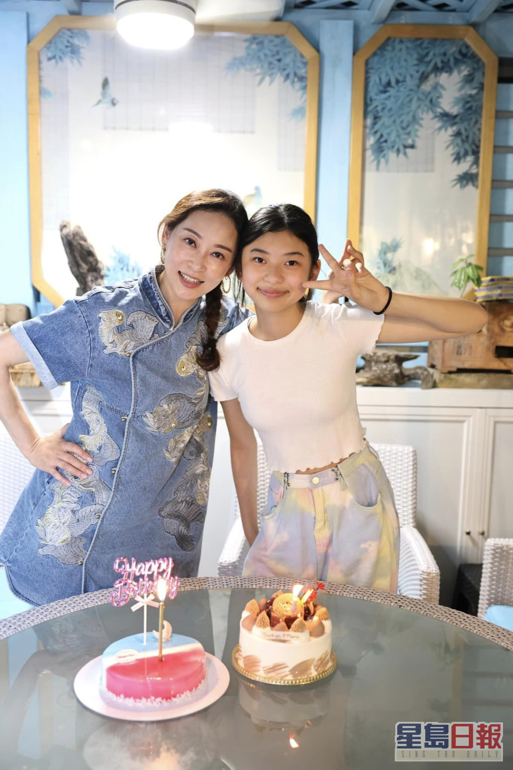 楊卓娜日前為囡囡Jasmine慶祝14歲生日。