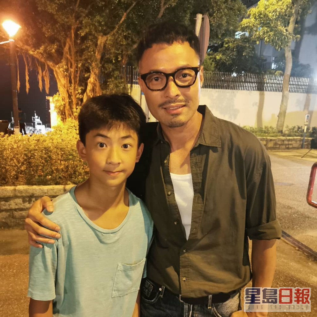 楊凱博在《大步走》中飾演張達倫的兒子。