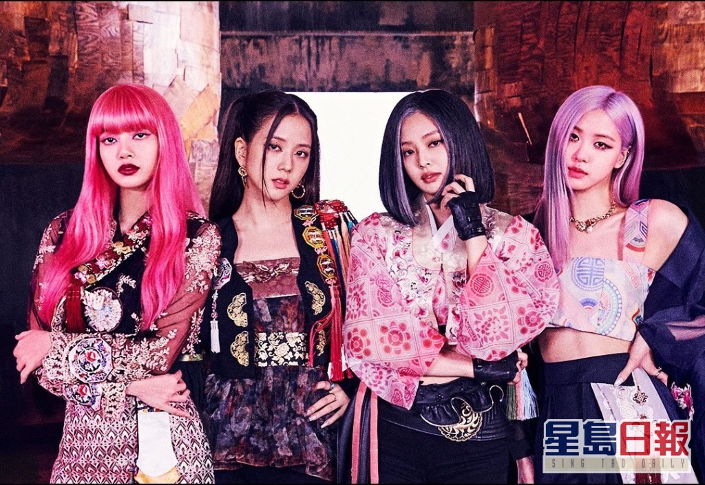 BLACKPINK除团体有奖项提名外，Lisa（左一）亦入围K-Pop MV。