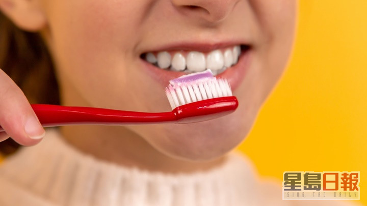三氯生常見於牙膏、潄口水、化妝品等多種日用品。Unsplash示意圖