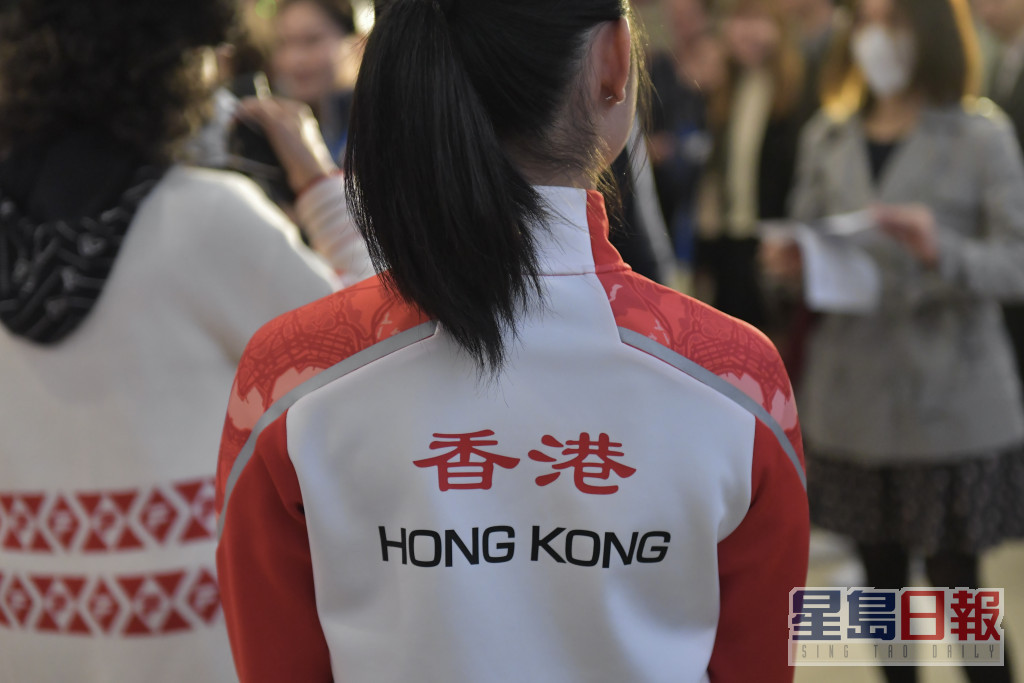 冯马洁娴形容近年不少成年运动员在国际体坛上「穿金戴银」。陈极彰摄