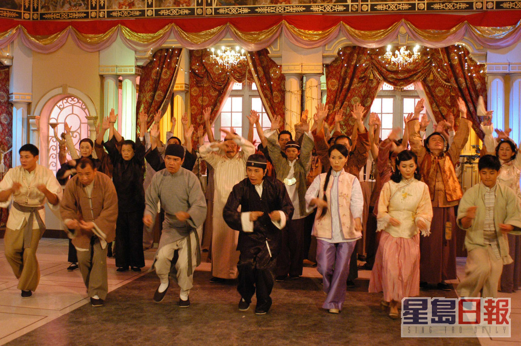 黄子华、许绍雄2007年再度合作，拍无綫剧《奸人坚》。