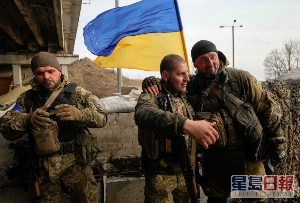 乌克兰军队已在某些地方反攻俄军。AP
