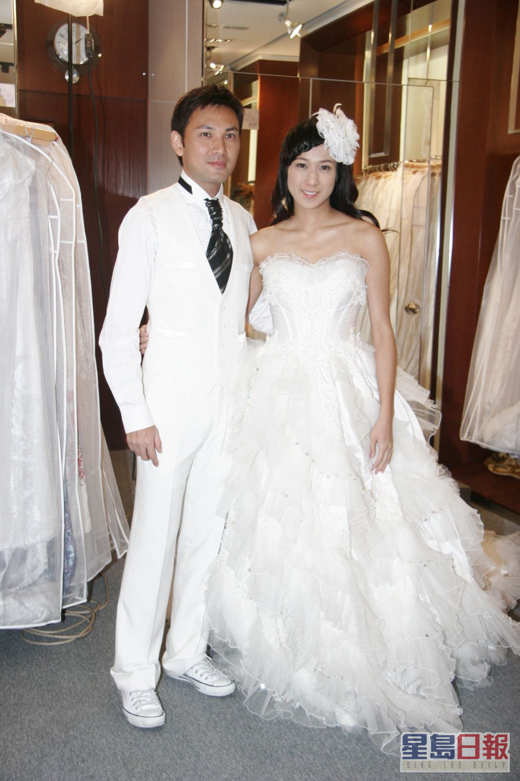 锺嘉欣在第二辑原本准备嫁林文龙。