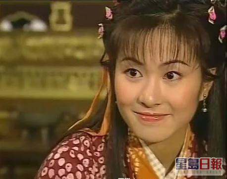 葉璇曾經提過自己的媽媽生她的時候才18歲。