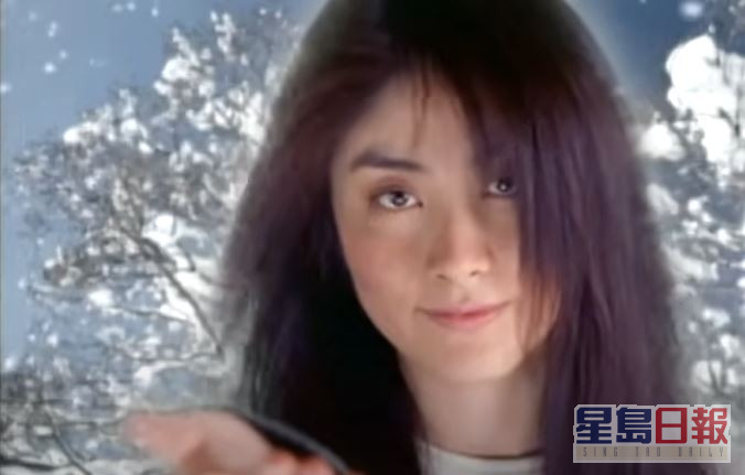 陈慧琳拍《北极雪》MV时只得24岁。