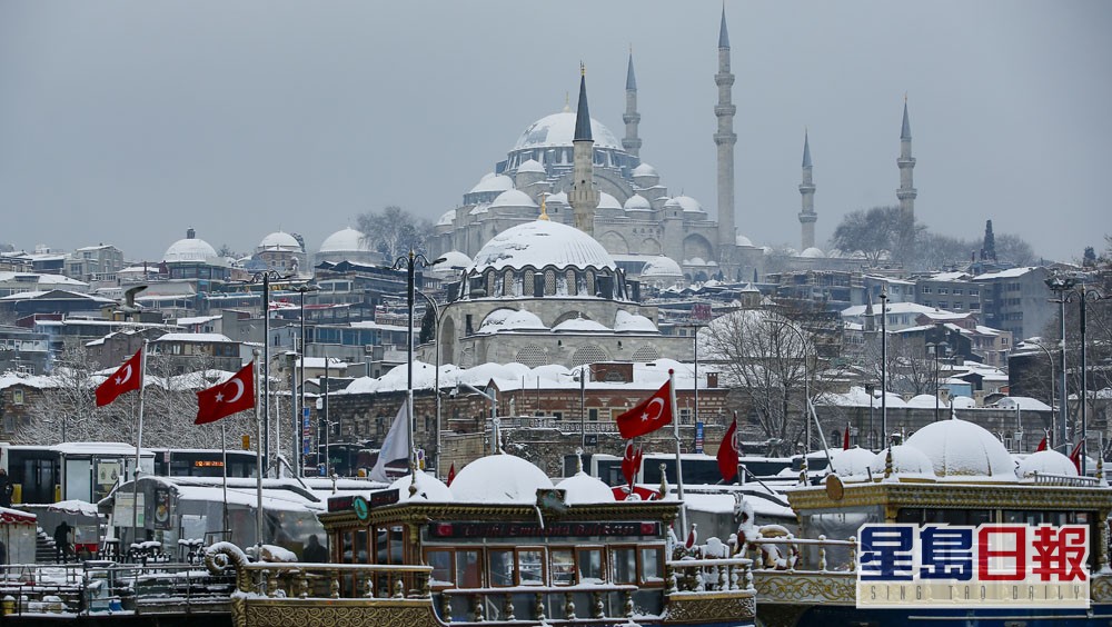土耳其同样受暴雪侵袭。AP图片