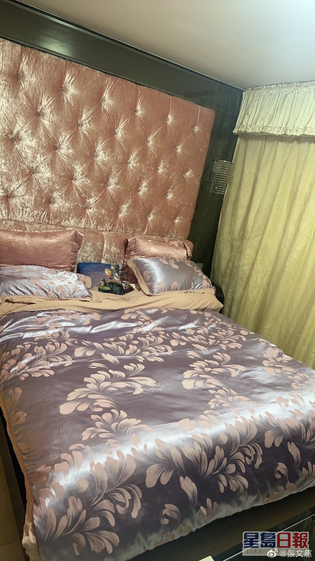 张文慈的睡房品味独特。