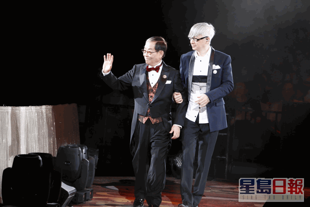杨润雄认为顾嘉辉（左）对香港流行文化有重要的贡献。资料图片