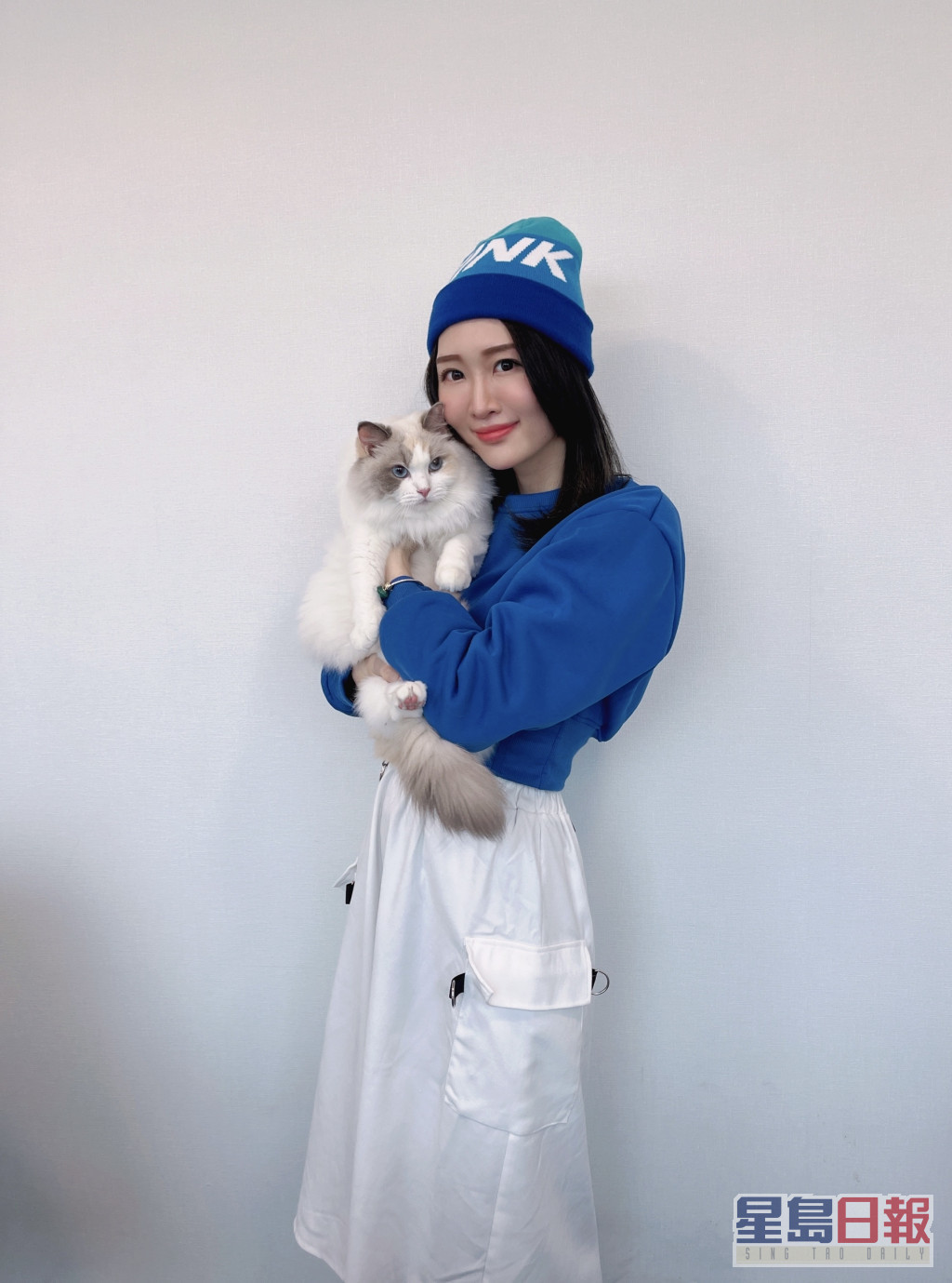 Ophelia的爱猫白雪雪，亦有份拍摄MV。