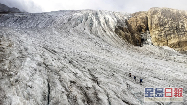教科文組織研究發現全球三分一冰川「最終會消失」。路透社資料圖片