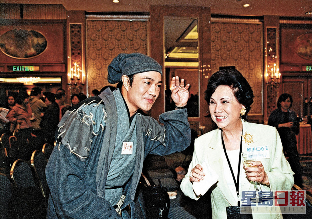 鲁振顺于80年代一度被TVB投闲置散，约满后他便转投亚视拍剧，后来还获台湾电视台邀拍剧。