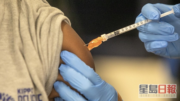 拜登表示有必要推动及改善民众接种新冠疫苗情况。AP图片