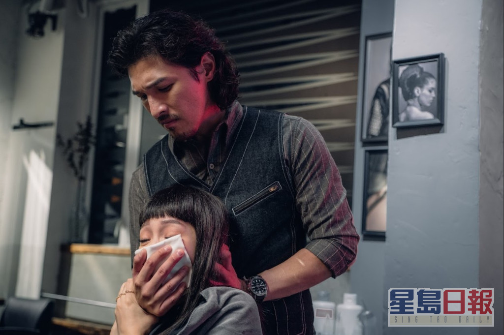 《失衡凶間之罪與殺》分為三個故事，黃又南在《頭髮》飾演變態髮型師。