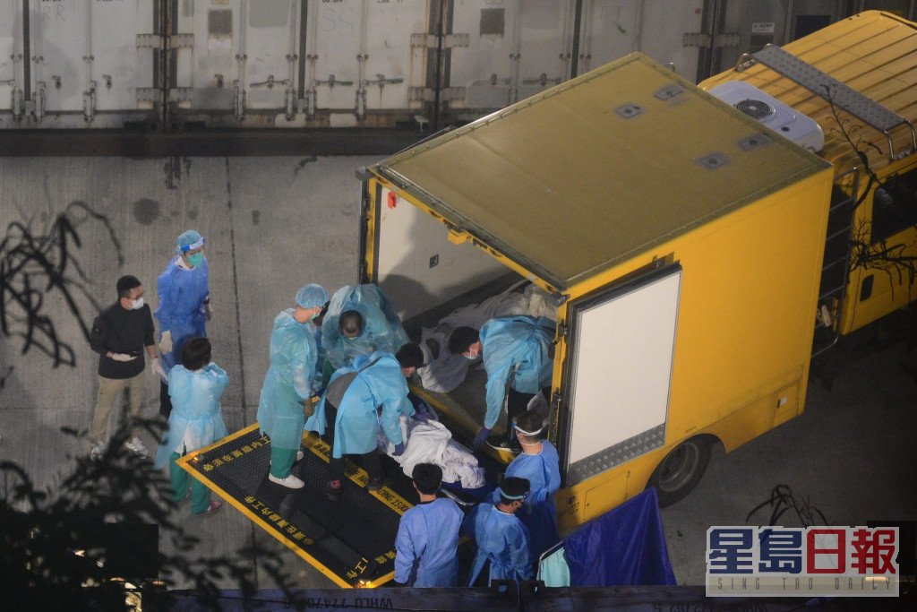 富山殓房增6个冷冻柜，可储存不少于300具遗体。