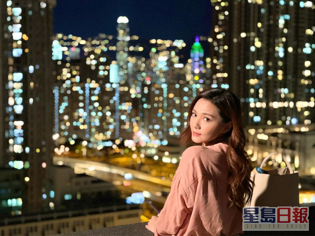 汤洛雯是《2012年度香港小姐竞选》六强佳丽。