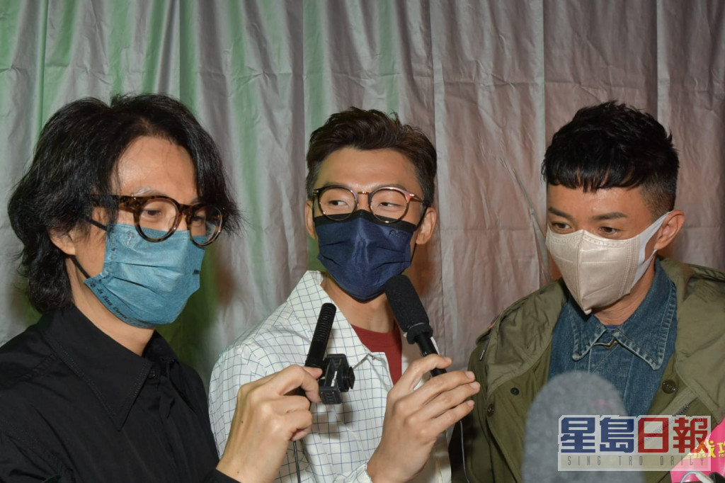 子华（左起）、陈湛文及张继聪戏中饰演三兄弟。