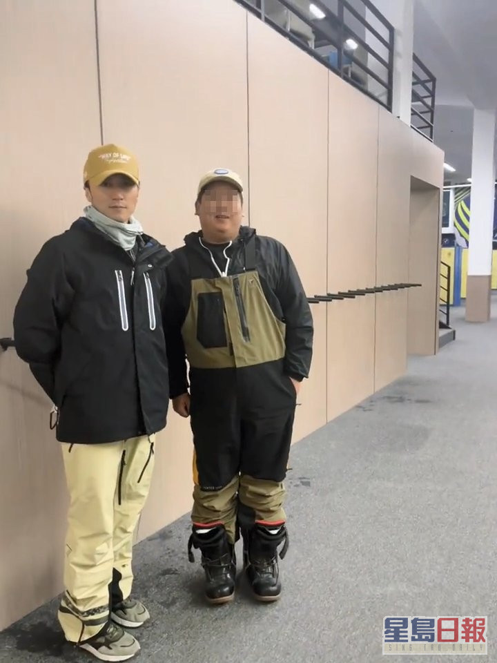 最近有内地网民在北京一个滑雪场巧遇谢霆锋，却叫他做叔叔，引来其他网民围剿。