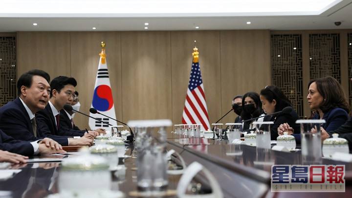 美韩官员进行双边会谈。路透社图片