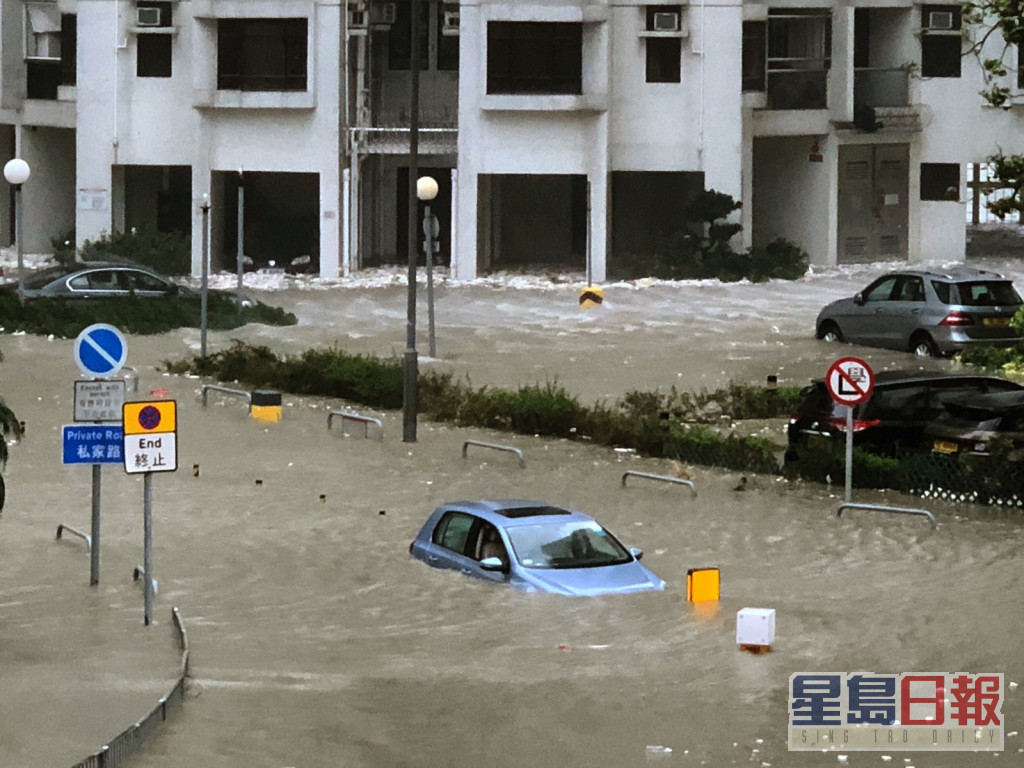 2018年超強颱風山竹吹襲香港。資料圖片