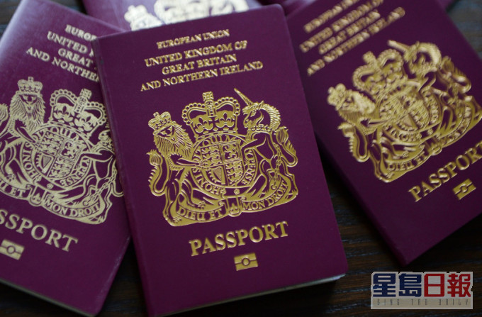 至今已有150,600名香港人申请英国国民海外护照（BNO）。资料图片