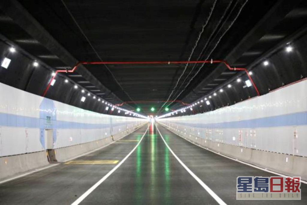 海灣隧道是中國首條在8級地震烈度區建設的海底隧道。網圖