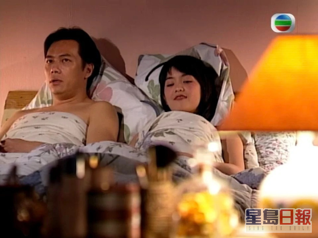 张沅薇拍《刑事侦缉档案II》与张兆辉有过床戏。