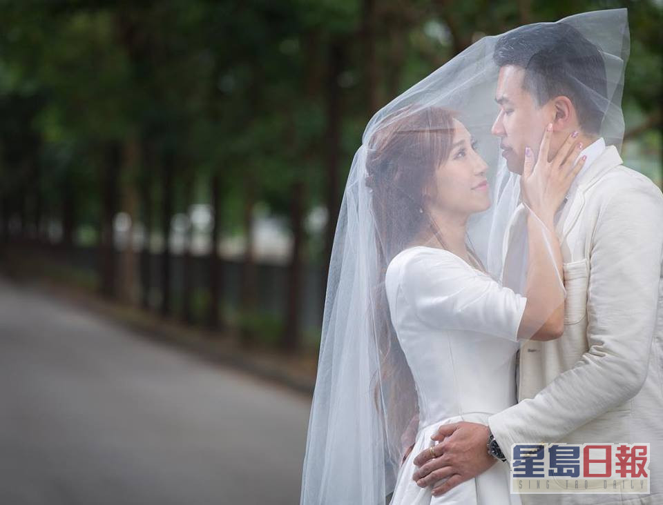 曹敏寶於2018年跟任職科學家的林潤生結婚。