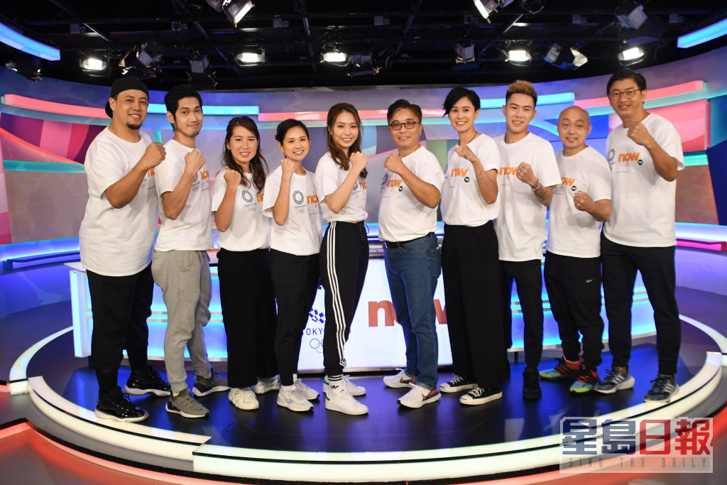 马咏茹（左五）在东京奥运曾任NowTV的客席主持。