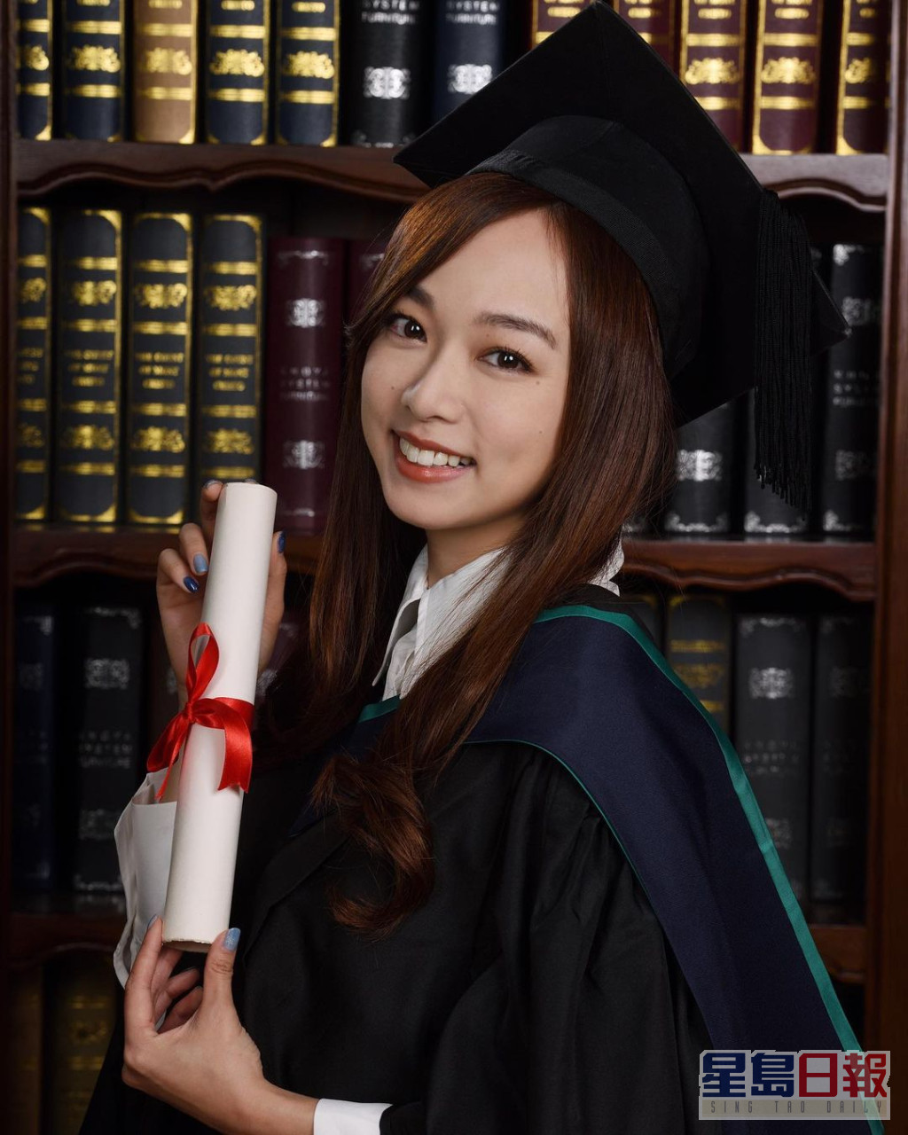 潘杰宁完成中学的预科课程后就读香港大学社会科学学院，主修心理学。