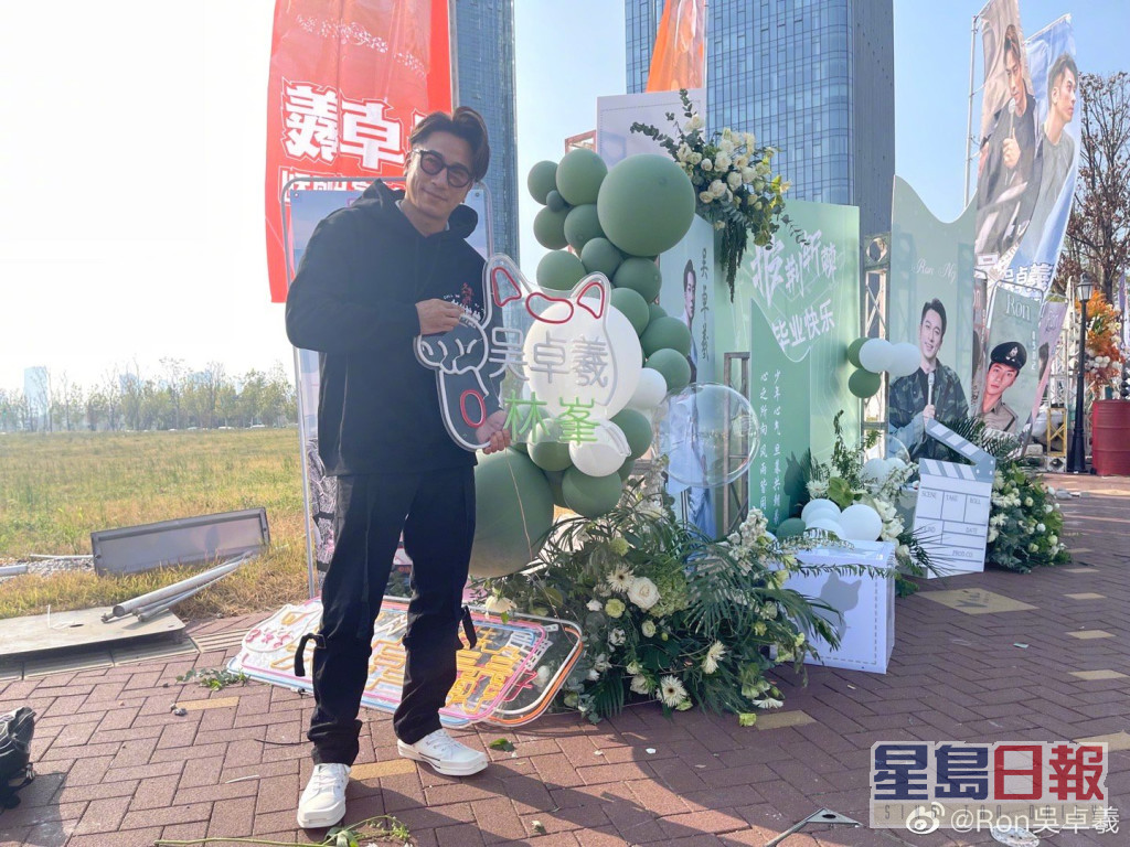 吴卓羲去年参加内地综艺节目《披荆斩棘2》人气急升。
